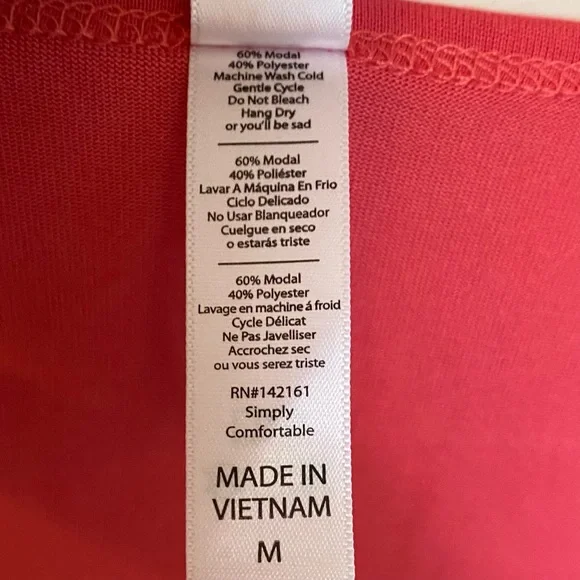 Lularoe Classic T Size: Medium High Low Short Sleeve T-Shirt (NEW WITH TAGS) - Picture 6 of 8